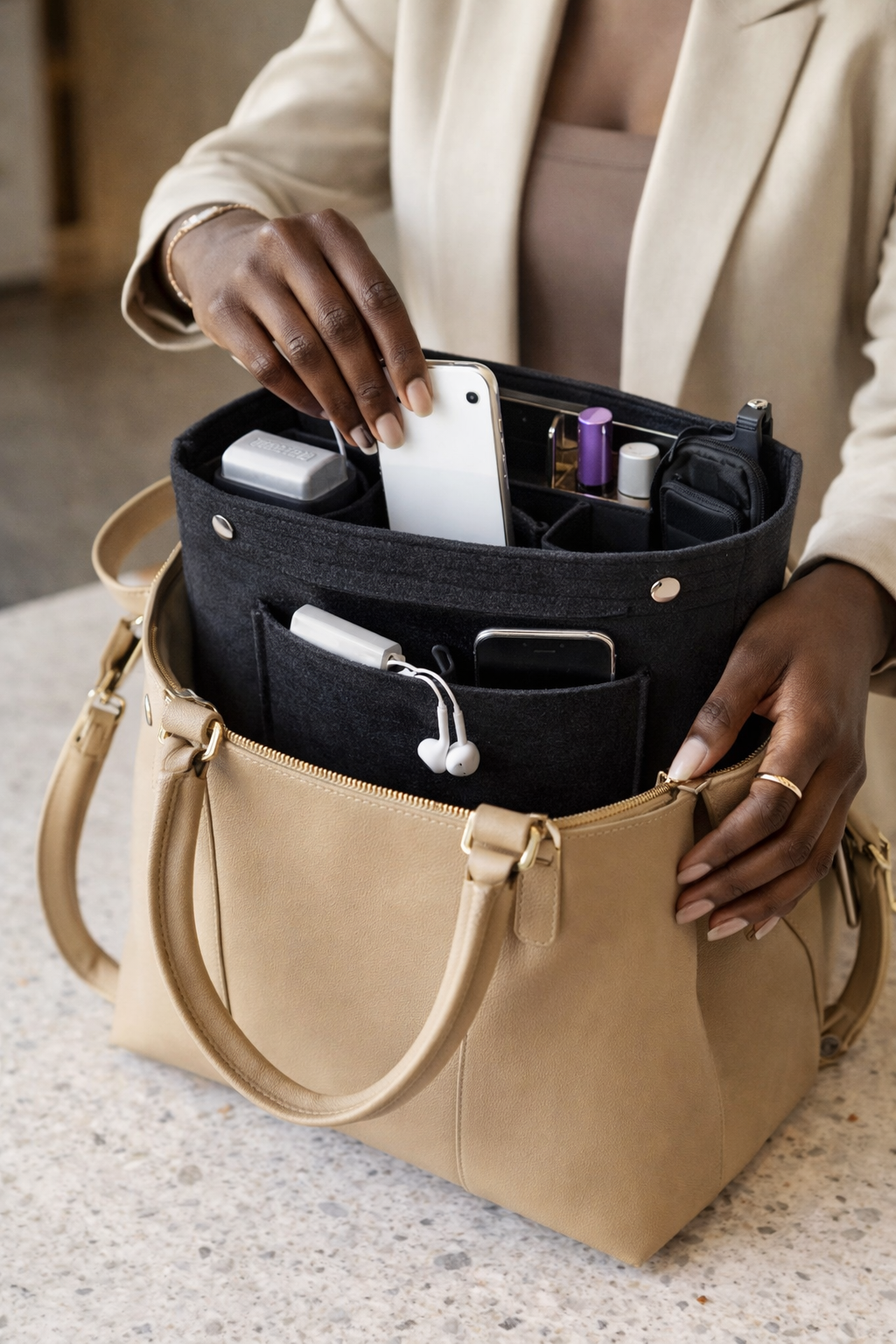 The Order Insert™ Quiet structure for women who move with intention.